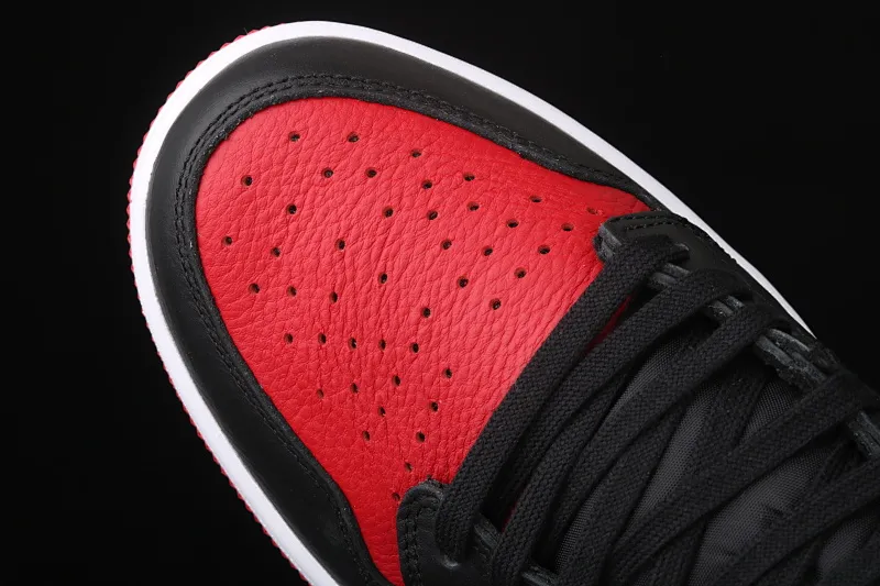 All categories Air Jordan Jordan series basketball shoes Air Jordan 1 High Air Jordan 1 High OG "UNC To Chicago" AJ1 Joe 1 police light 2.0 CD0461-046